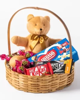 Cesta de Chocolates e Pelúcia